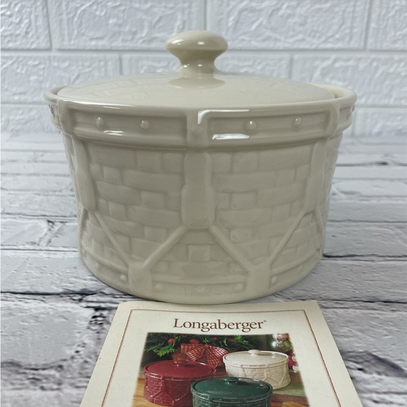 Longaberger Lidded Drum Crock Heirloom Ivory